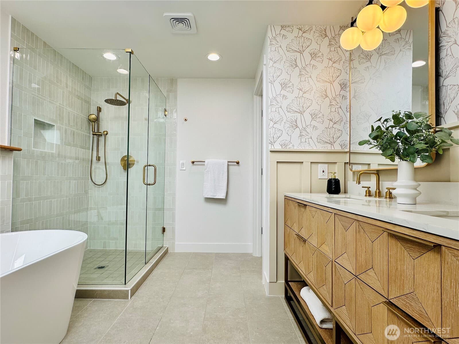 Redmond Townhome Revival - Image 23