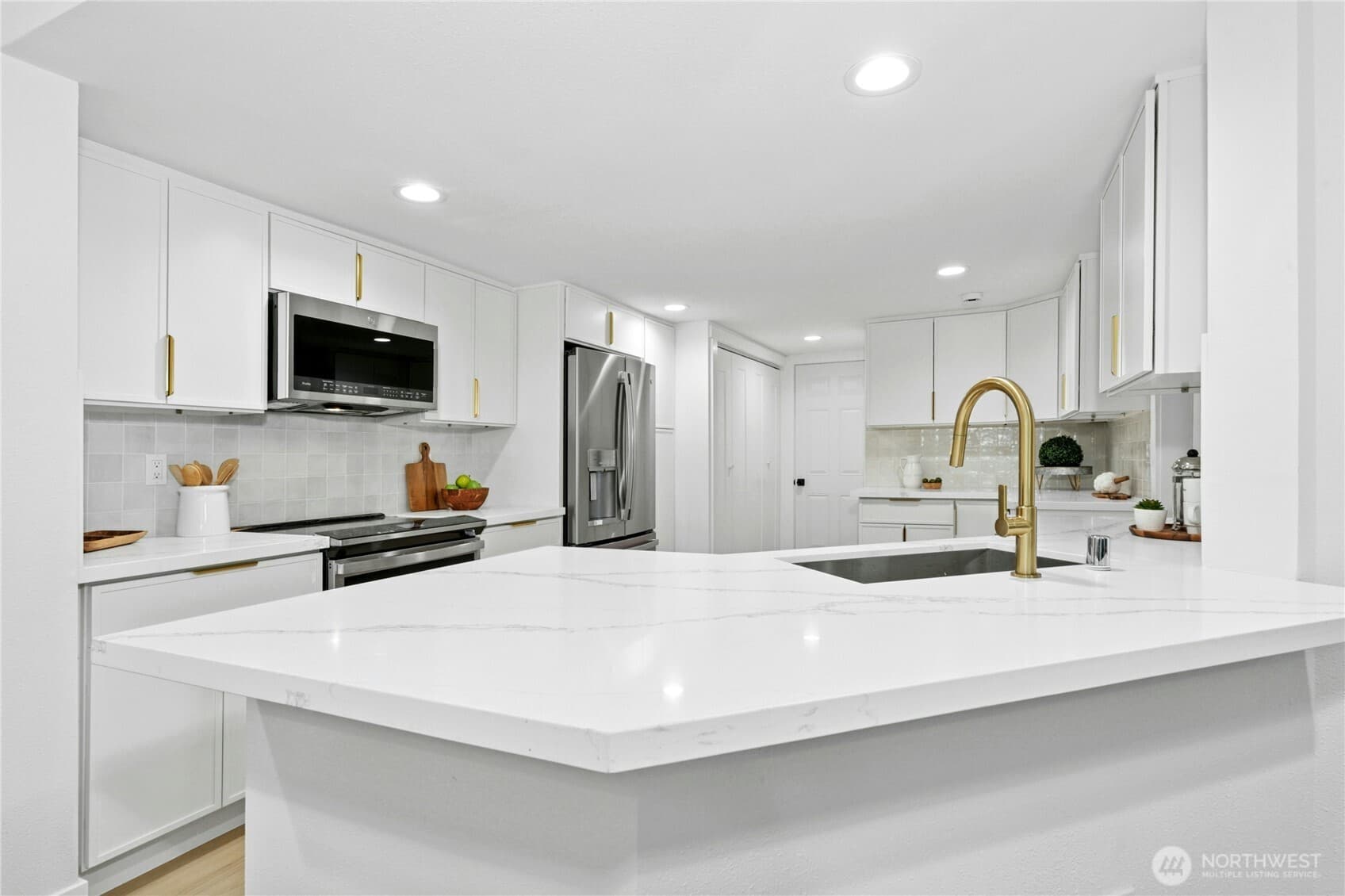 Redmond Townhome Revival - Image 10