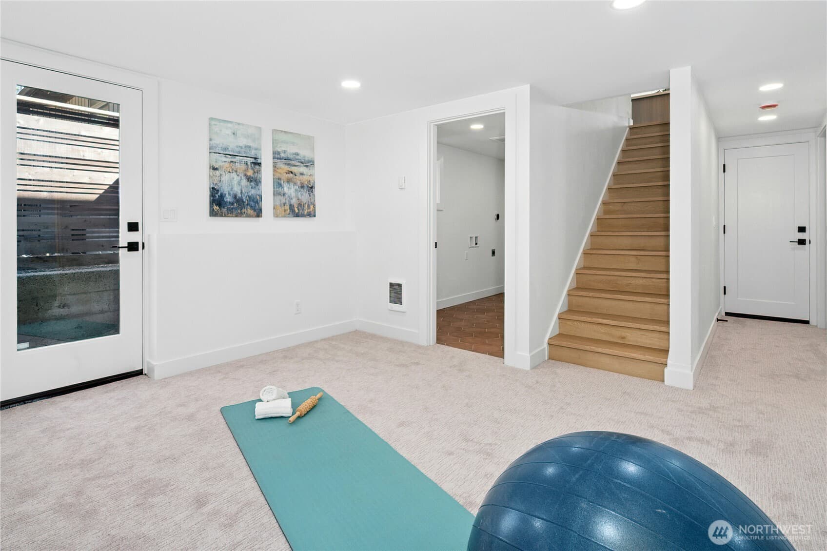 North Beacon Hill Charmer - Image 21