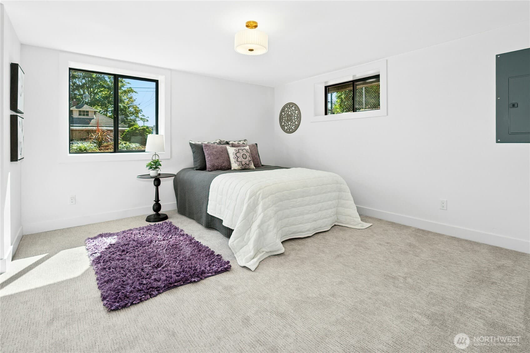 North Beacon Hill Charmer - Image 25