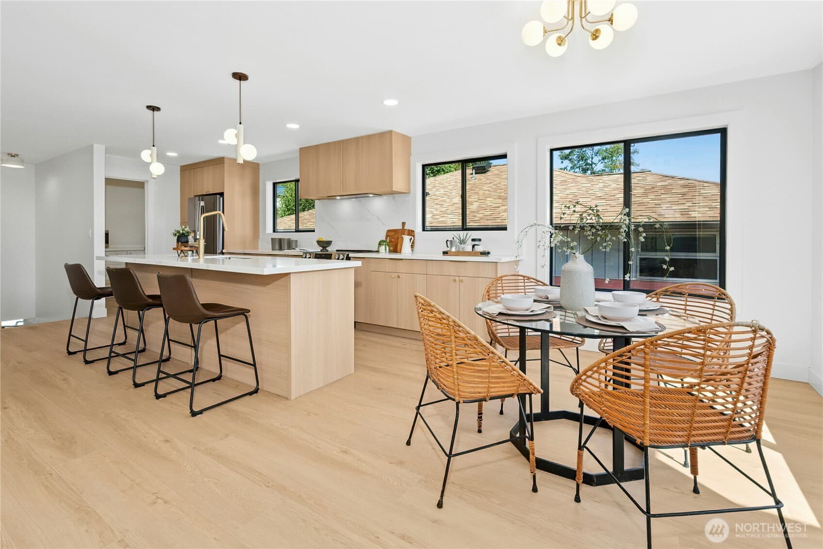 North Beacon Hill Charmer - Image 6