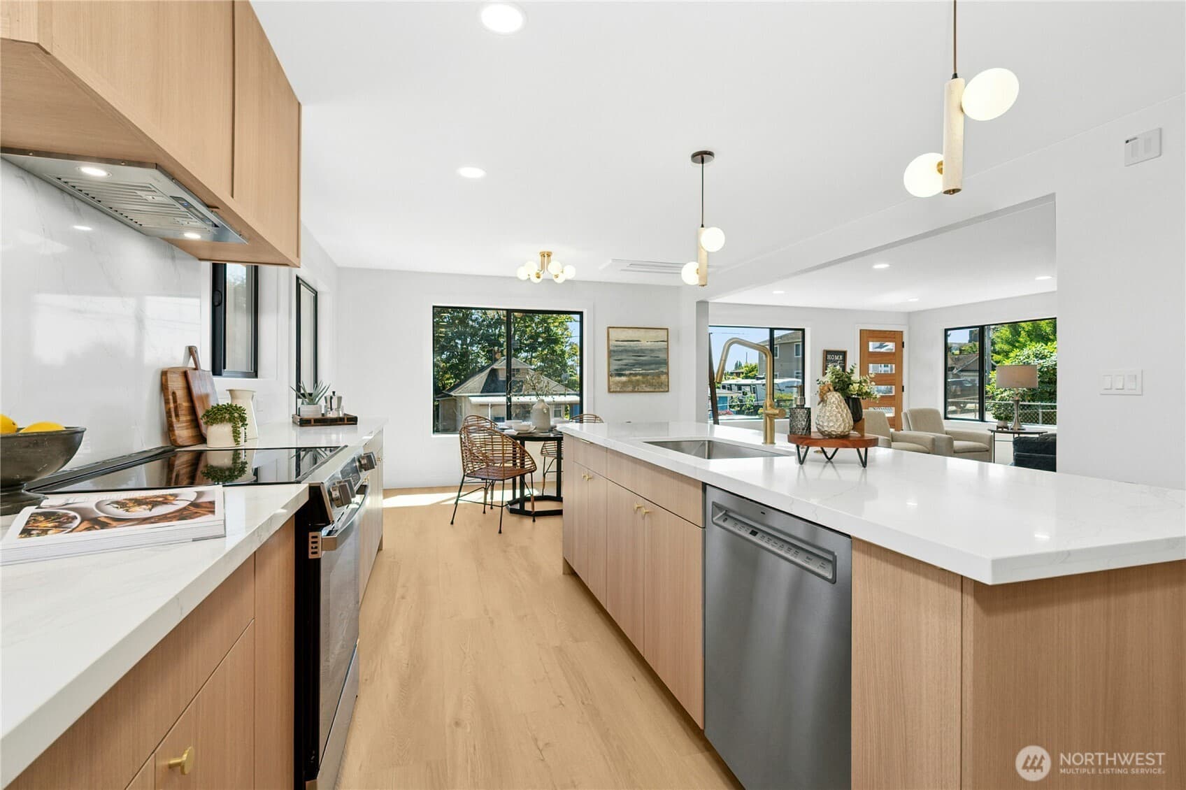 North Beacon Hill Charmer - Image 8