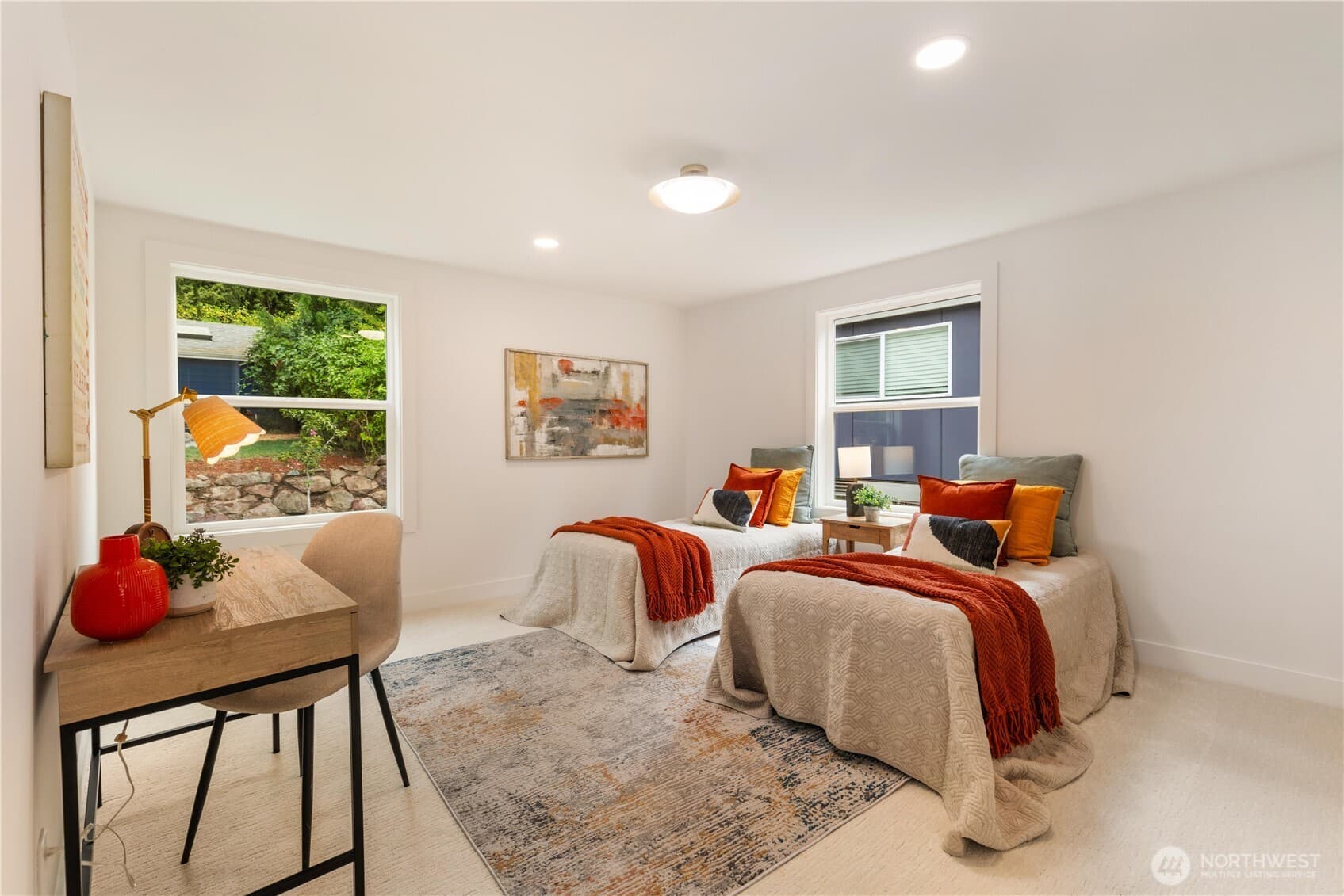 Matthews Beach Cottage - Image 16