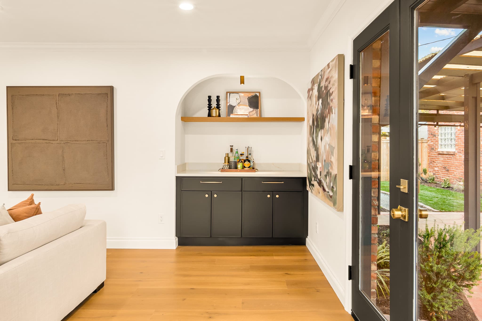 BroadView Tudor - Image 17