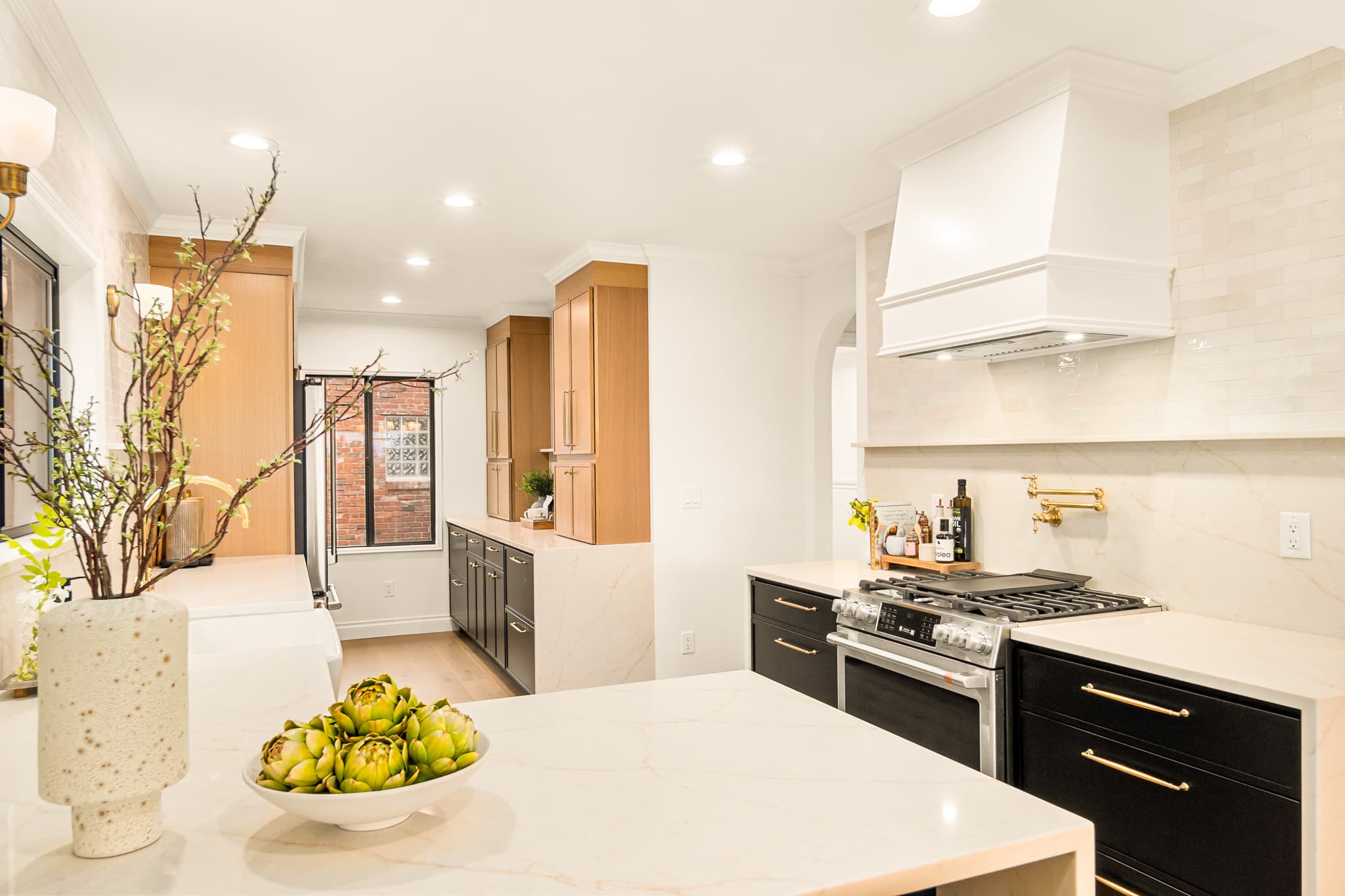 BroadView Tudor - Image 3