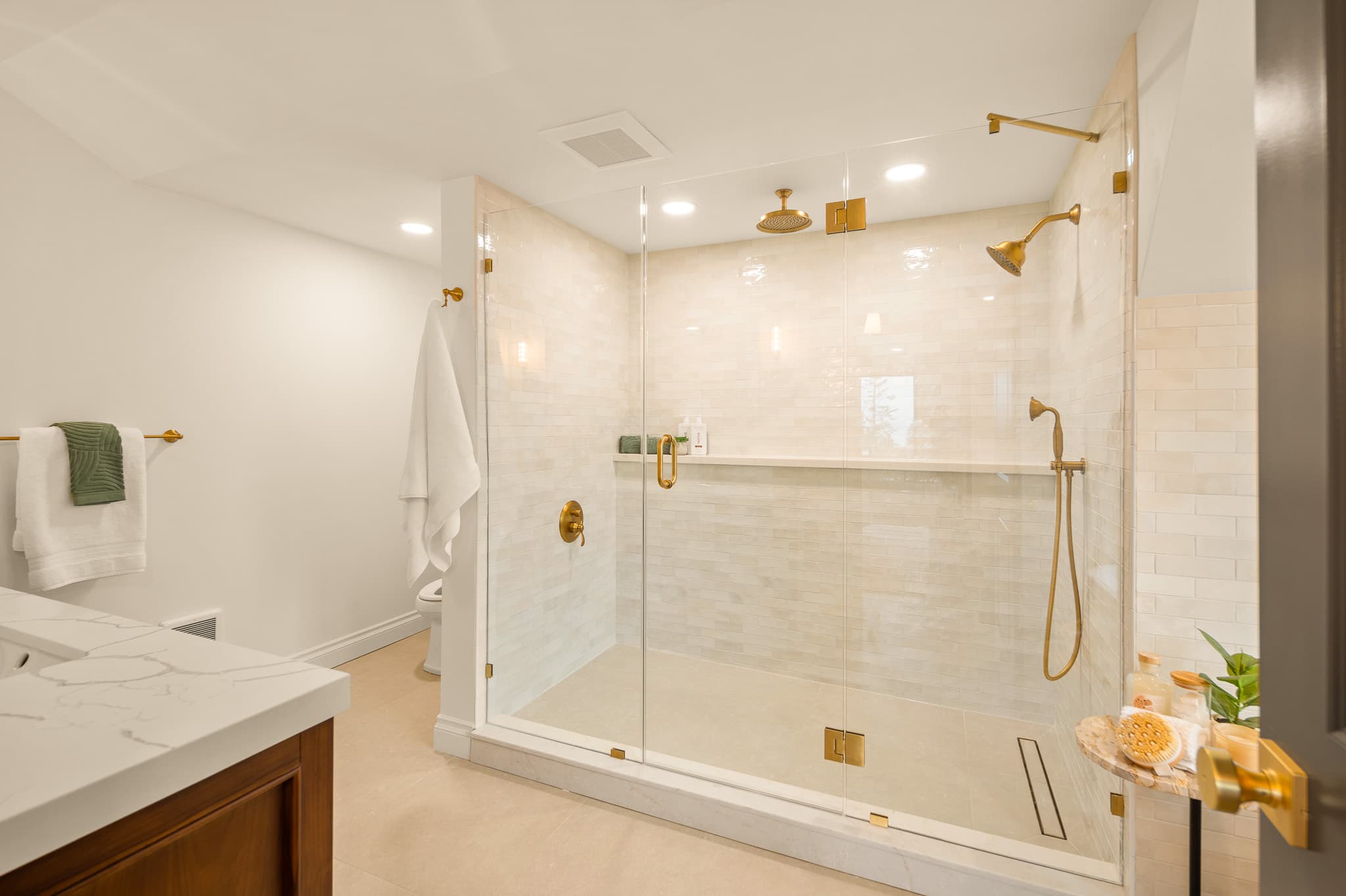 BroadView Tudor - Image 38