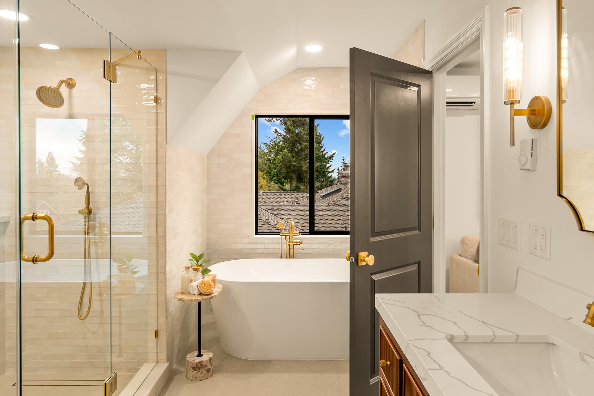 BroadView Tudor - Image 40