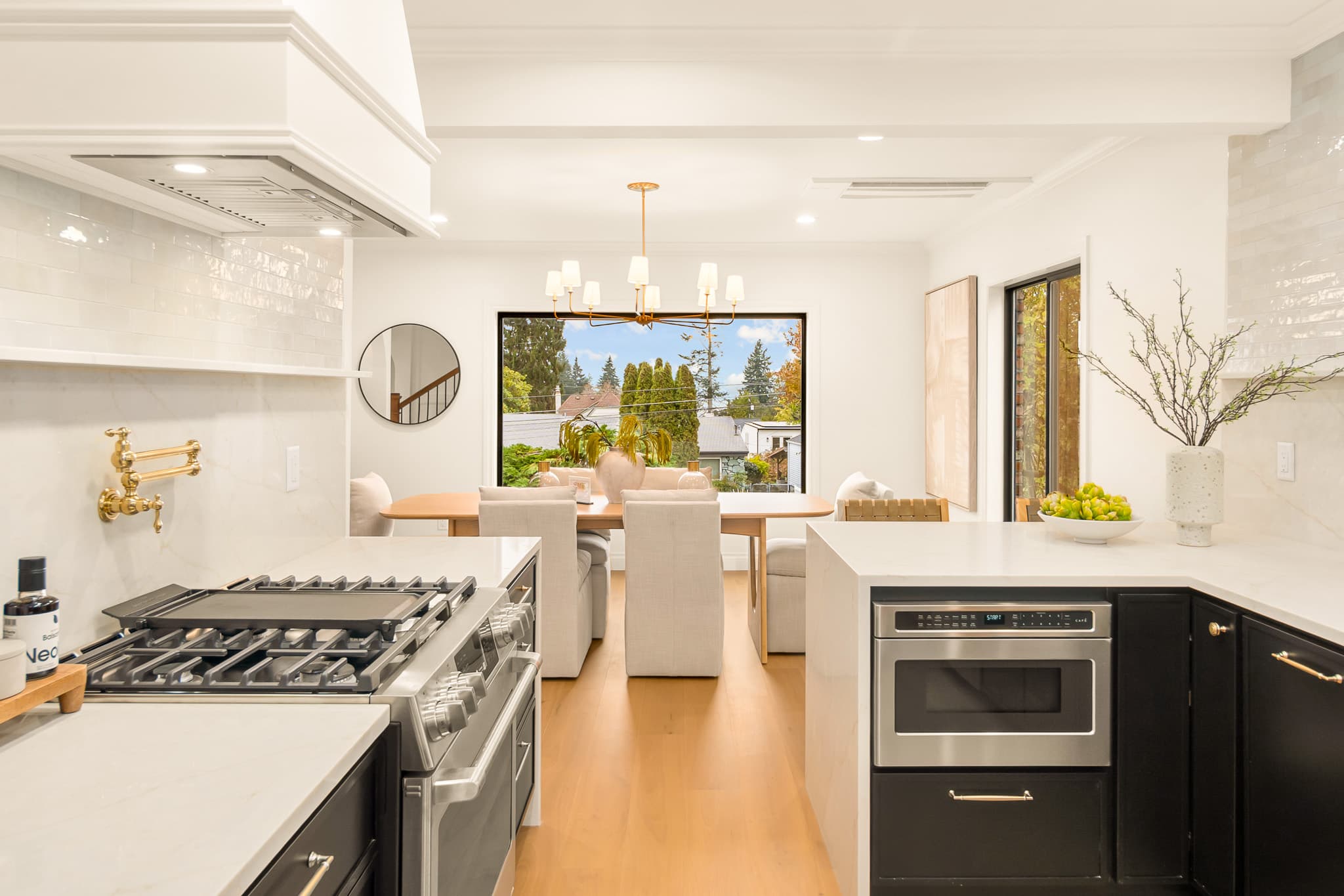 BroadView Tudor - Image 9